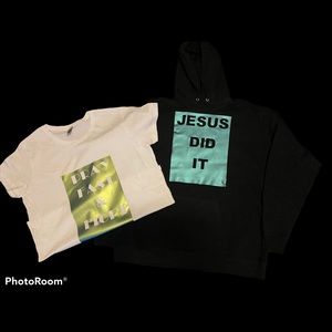 T-shirt and hoodie